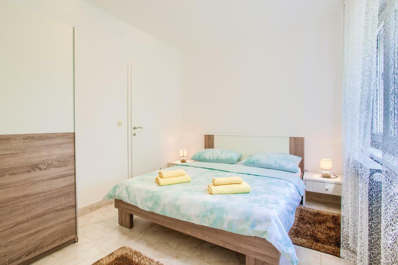 Apartman Paola Póla Kültér fotó