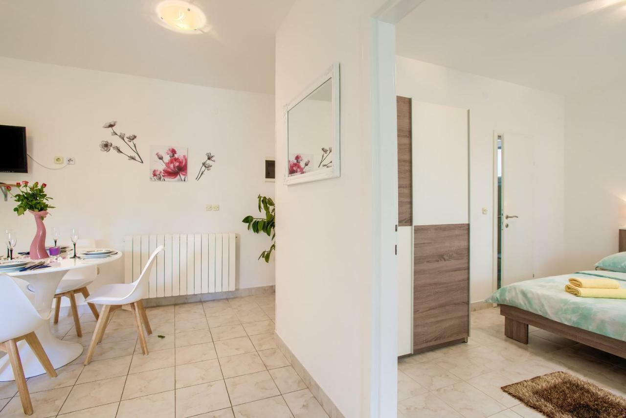 Apartman Paola Póla Kültér fotó