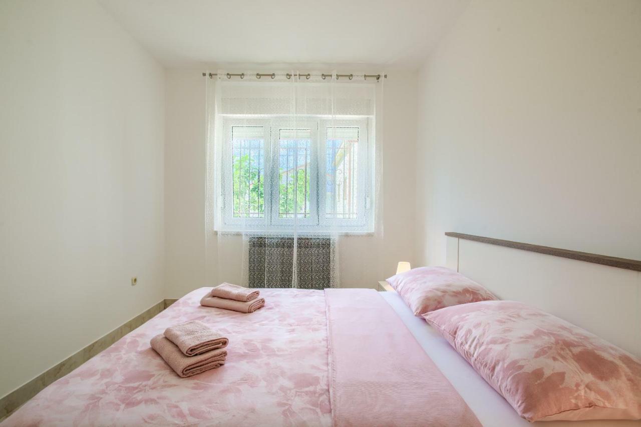 Apartman Paola Póla Kültér fotó